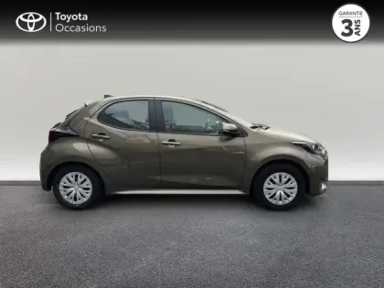 Photo 5 Toyota Yaris  70 VVT-i Dynamic 5p MY22