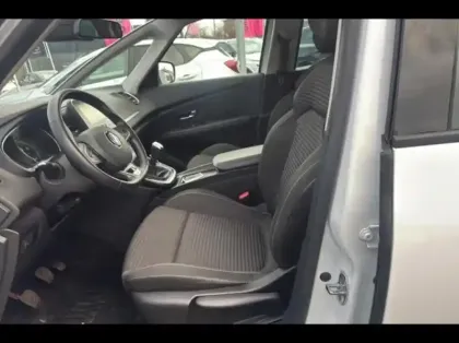 Photo 9 Renault Grand Scenic  1.3 TCe 140ch Evolution 7 places