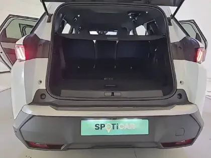 Photo 5 Peugeot 5008  Hybrid 136 e-DCS6