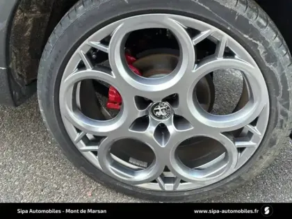 Photo 11 Alfa Romeo Tonale  1.5 Hybrid 130 ch TCT7