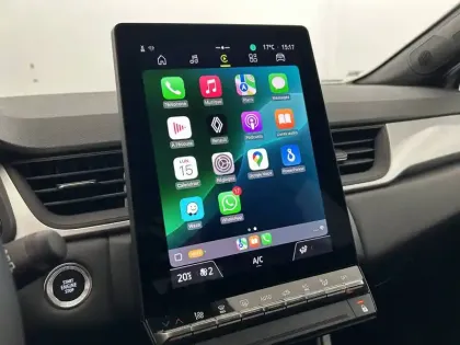 Photo 23 Renault Symbioz  E-Tech full hybrid 145