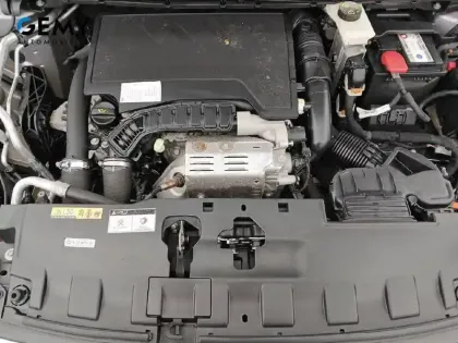 Photo 11 Peugeot 308  PureTech 130ch S&S EAT8