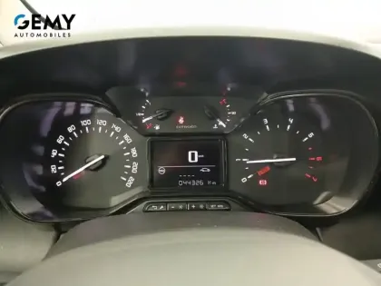 Photo 15 Citroën C3 Aircross  PureTech 110 S&S BVM6