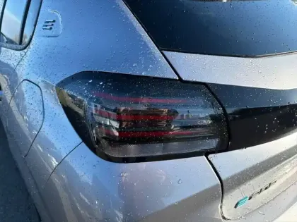 Photo 16 Peugeot 208  Electrique 50 kWh 136ch