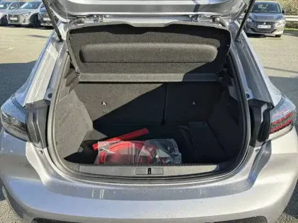 Photo 45 Peugeot 208  Electrique 50 kWh 136ch