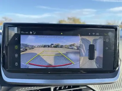 Photo 14 Peugeot 208  Electrique 50 kWh 136ch