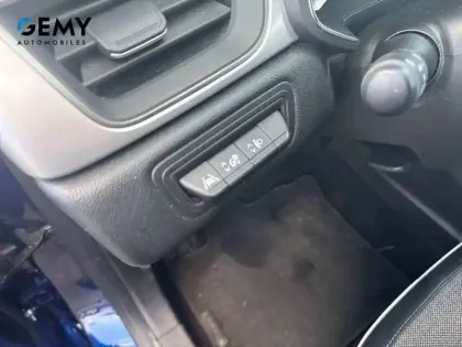 Photo 18 Renault Captur  TCe 140 EDC - 21