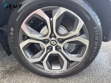 Photo 13 Renault Captur  TCe 140 EDC - 21