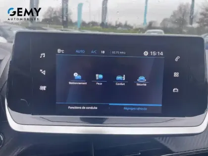 Photo 24 Peugeot 208  PureTech 130 S&S EAT8