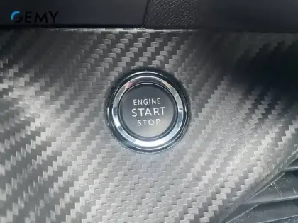 Photo 20 Peugeot 208  PureTech 130 S&S EAT8