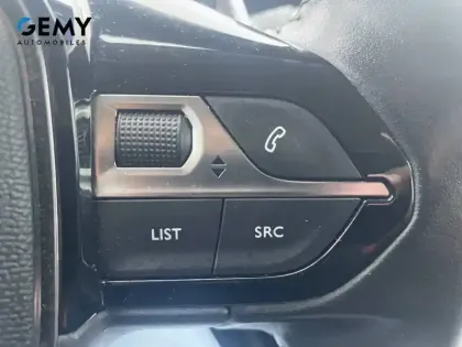 Photo 16 Peugeot 208  PureTech 130 S&S EAT8