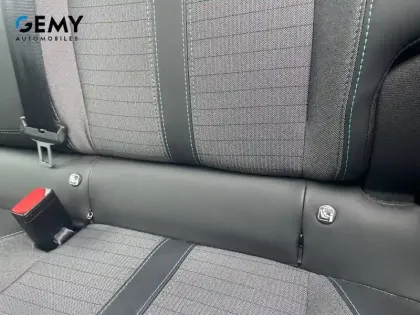 Photo 14 Peugeot 208  PureTech 130 S&S EAT8