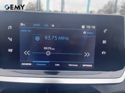 Photo 41 Peugeot 208  PureTech 130 S&S EAT8