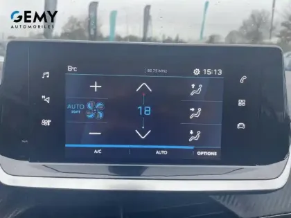 Photo 21 Peugeot 208  PureTech 130 S&S EAT8