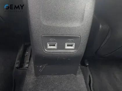 Photo 15 Peugeot 208  PureTech 130 S&S EAT8