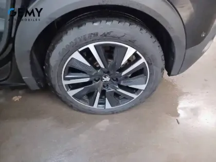 Photo 10 Peugeot 2008  Electrique 136 ch