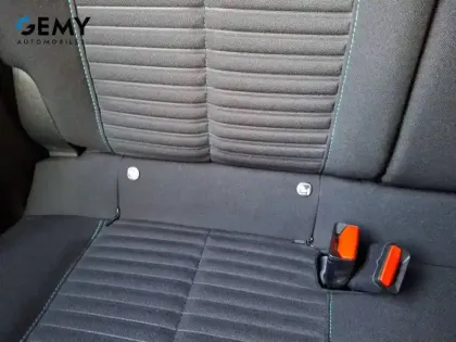 Photo 19 Peugeot 208  BlueHDi 100 S&S BVM6