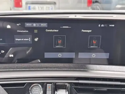 Photo 19 Peugeot 3008  Hybrid 145 e-DCS6