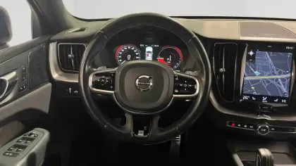 Photo 12 Volvo Xc60  T8 Twin Engine 303 ch + 87 ch Geartronic 8
