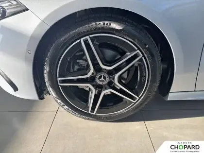 Photo 9 Mercedes Classe A  180 d 8G-DCT