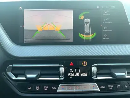 Photo 14 BMW Serie 1 118d 150 ch BVA8