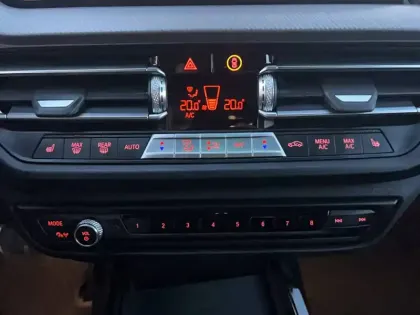 Photo 40 BMW Serie 1 118d 150 ch BVA8