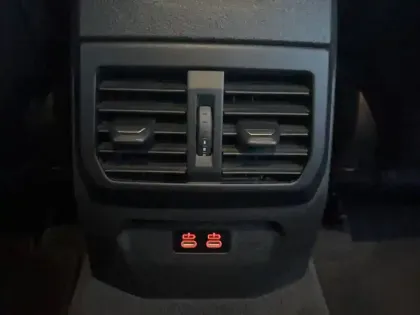 Photo 48 BMW Serie 1 118d 150 ch BVA8