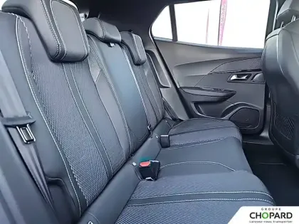 Photo 83 Peugeot 2008  Hybrid 145 e-DCS6