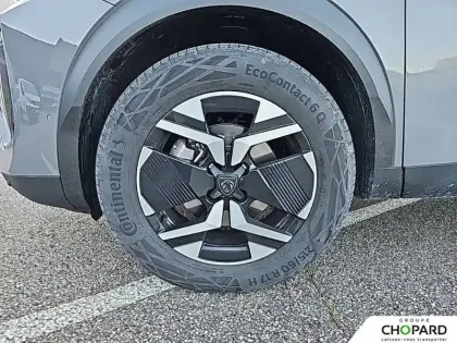 Photo 84 Peugeot 2008  Hybrid 145 e-DCS6