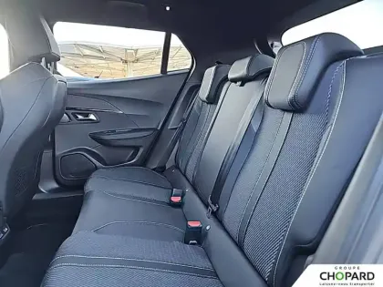 Photo 49 Peugeot 2008  Hybrid 145 e-DCS6