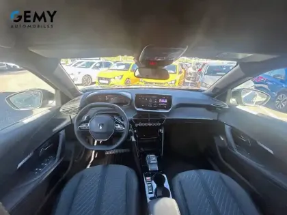 Photo 7 Peugeot 2008  Hybrid 145 e-DCS6