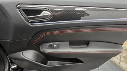 Photo 22 Renault Arkana  E-Tech hybride 145