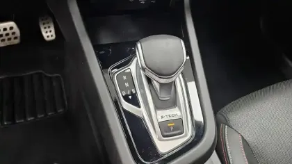 Photo 31 Renault Arkana  E-Tech hybride 145