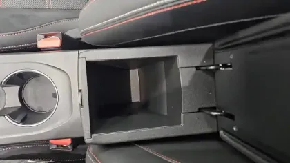 Photo 29 Renault Arkana  E-Tech hybride 145