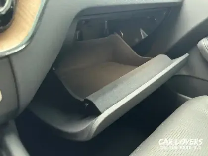 Photo 21 Volvo Xc60  T6 AWD Hybride rechargeable 253 ch+145 ch Geartronic 8