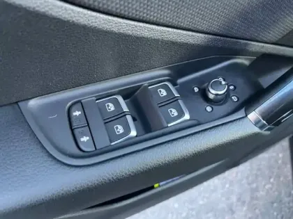 Photo 21 Audi Q2  35 TFSI 150 S tronic 7