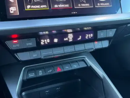 Photo 38 Audi A3  Sportback 40 TFSIe 204 S tronic 6