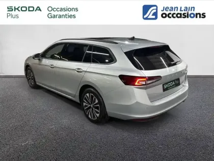 Photo 10 Skoda Superb  Combi 2.0 TDI 150 ch SCR DSG7