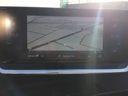 Photo 18 Peugeot 2008  Moteur électrique 136 ch