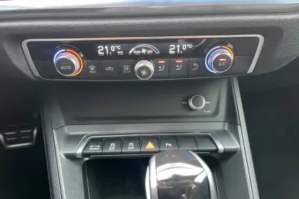 Photo 27 Audi Q3  Sportback 35 TDI 150 ch S tronic 7