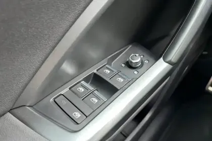 Photo 28 Audi Q3  Sportback 35 TDI 150 ch S tronic 7