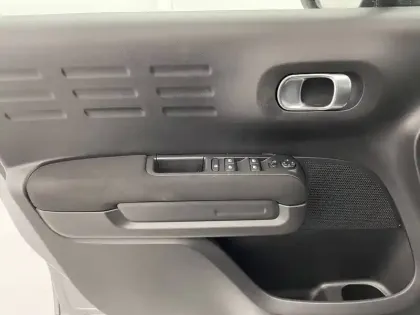 Photo 23 Citroën C3 Aircross  PureTech 130 S&S EAT6