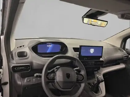 Photo 7 Peugeot Partner  FOURGON M DIESEL 100 CH MANUELLE