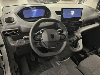 Photo 8 Peugeot Partner  FOURGON M DIESEL 100 CH MANUELLE