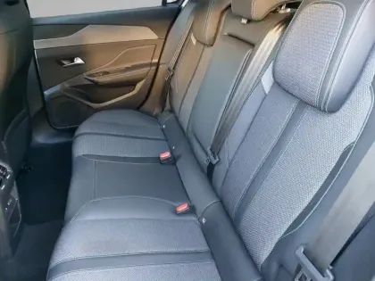 Photo 8 Peugeot 308  PureTech 130ch S&S BVM6