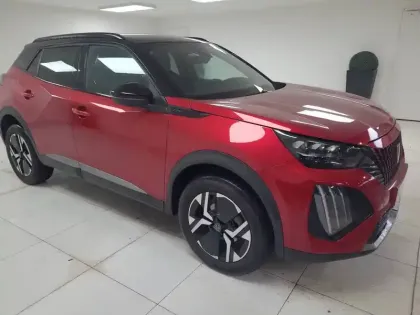 Photo 6 Peugeot 2008  PureTech 130 S&S EAT8