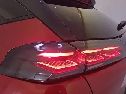 Photo 39 Peugeot 2008  PureTech 130 S&S EAT8