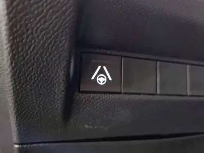 Photo 52 Peugeot 2008  PureTech 130 S&S EAT8