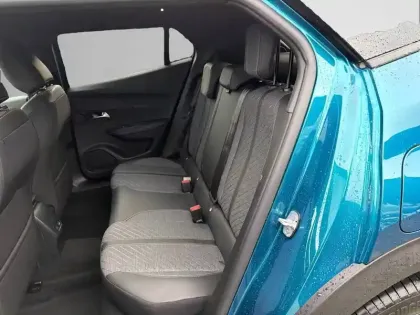 Photo 11 Peugeot 2008  Hybrid 145 e-DCS6