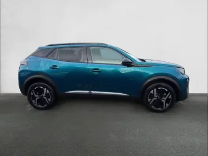 Photo 43 Peugeot 2008  Hybrid 145 e-DCS6